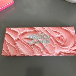 Urban Decay Kristen Leanne eyeshadow palette